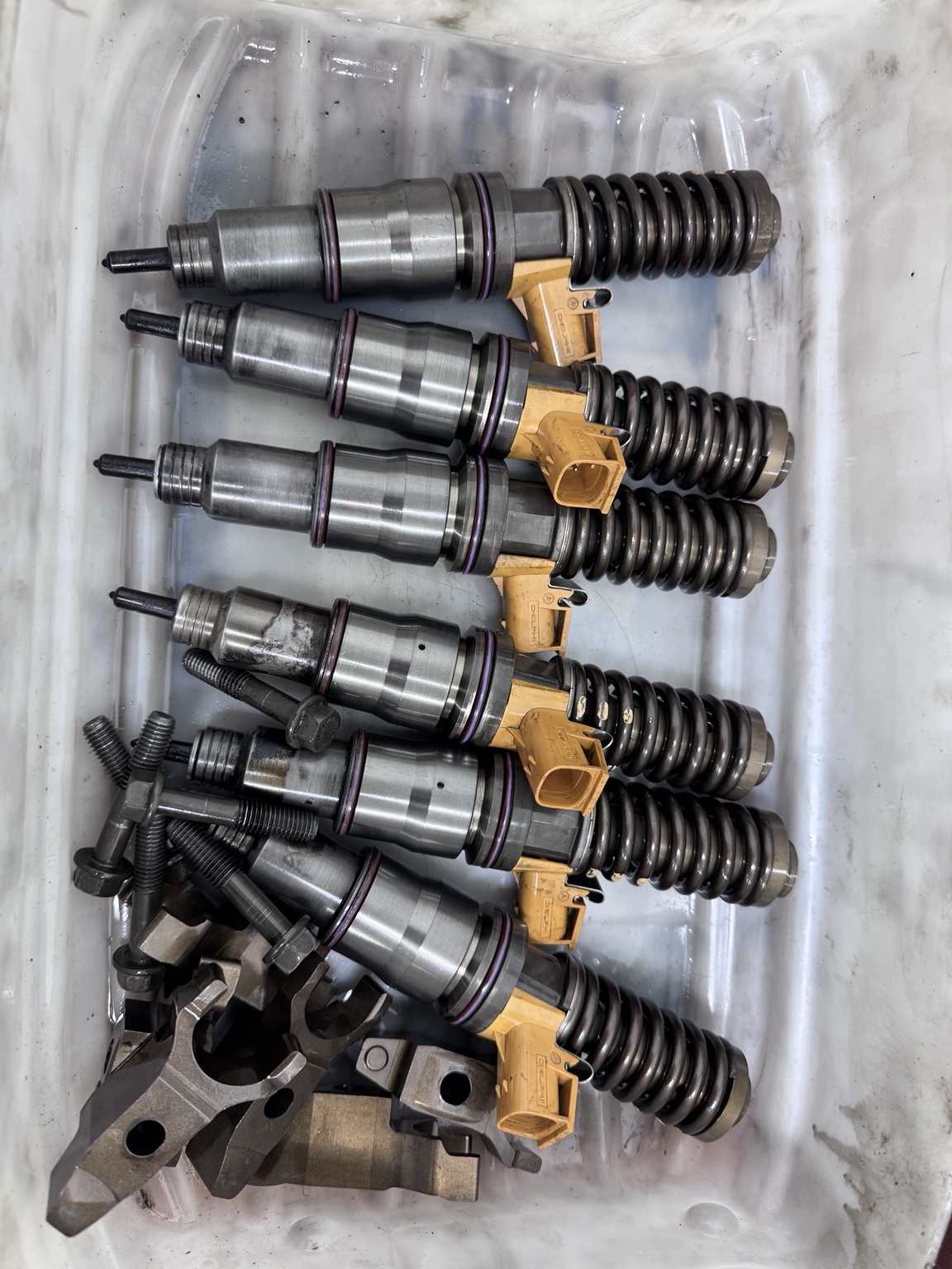 EUI injectors workshop service