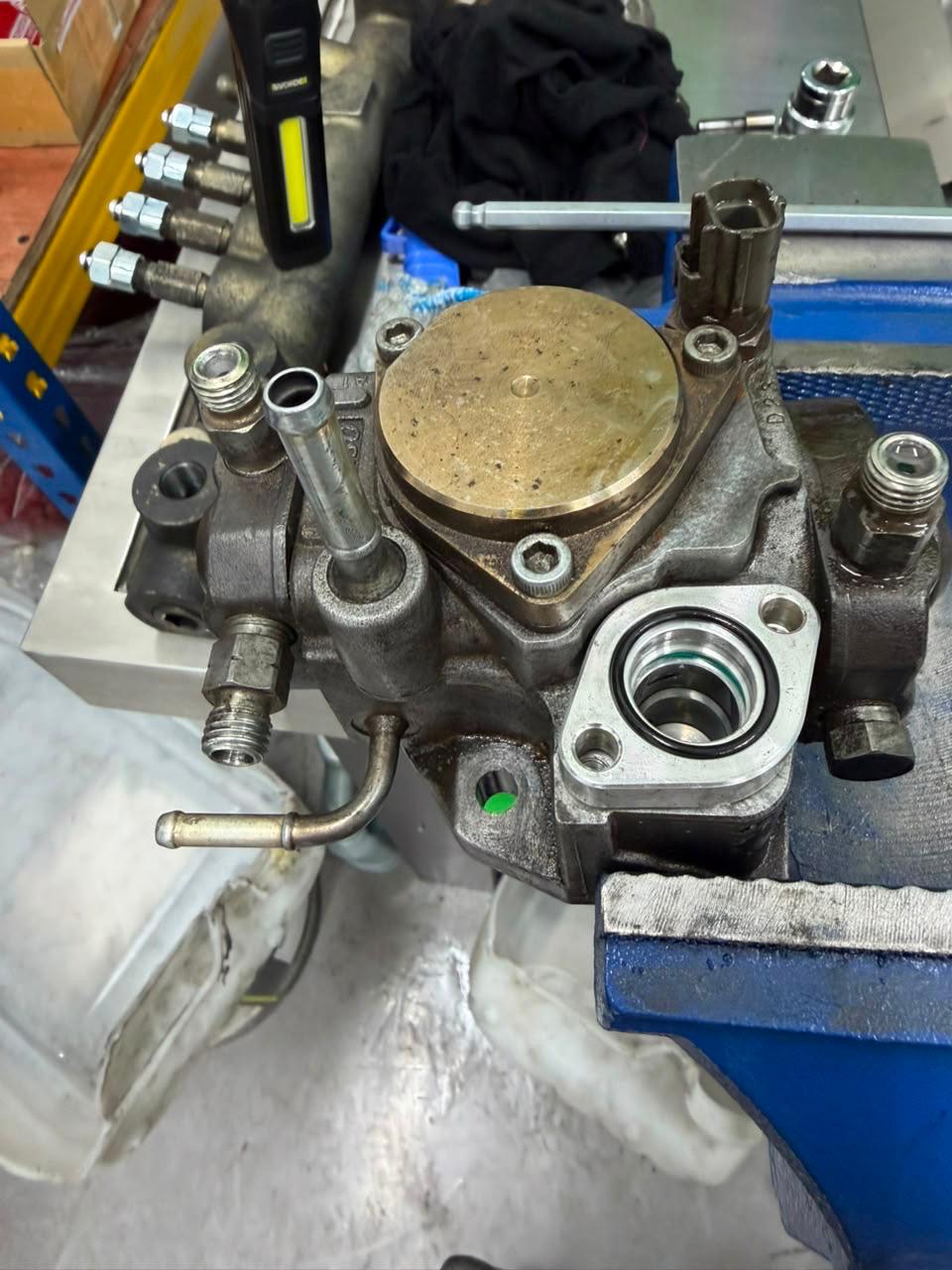 Diesel fuel pump service